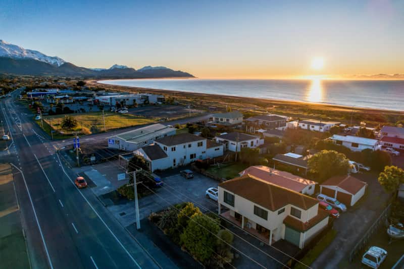 Central | Affordable | Queen Studio 3 - KK491123