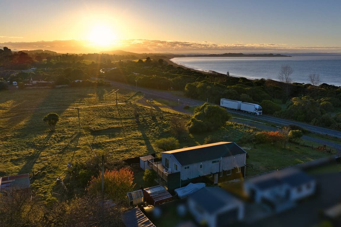 Close to Beach | Mountain Views | Peketa - KK618