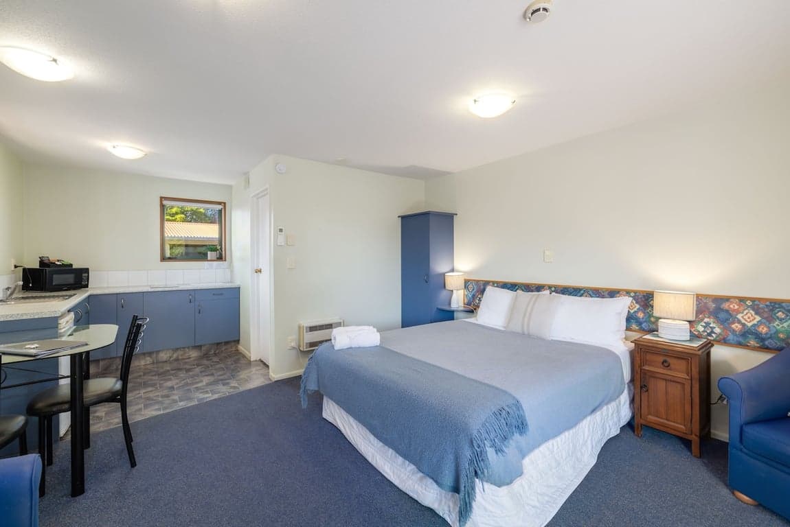 Great Location | Affordable | Queen Studio 2 - KK21122