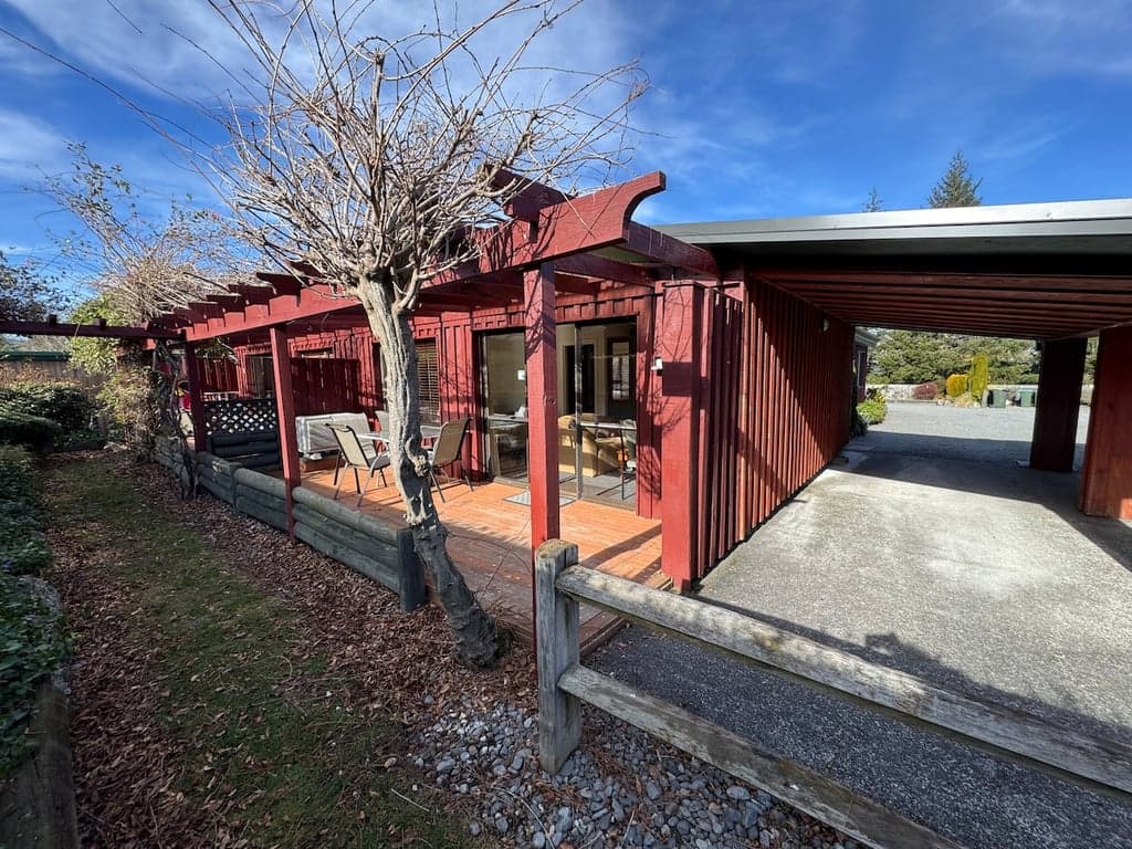 Alpine Springs Motel | Unit 6 - HS471216